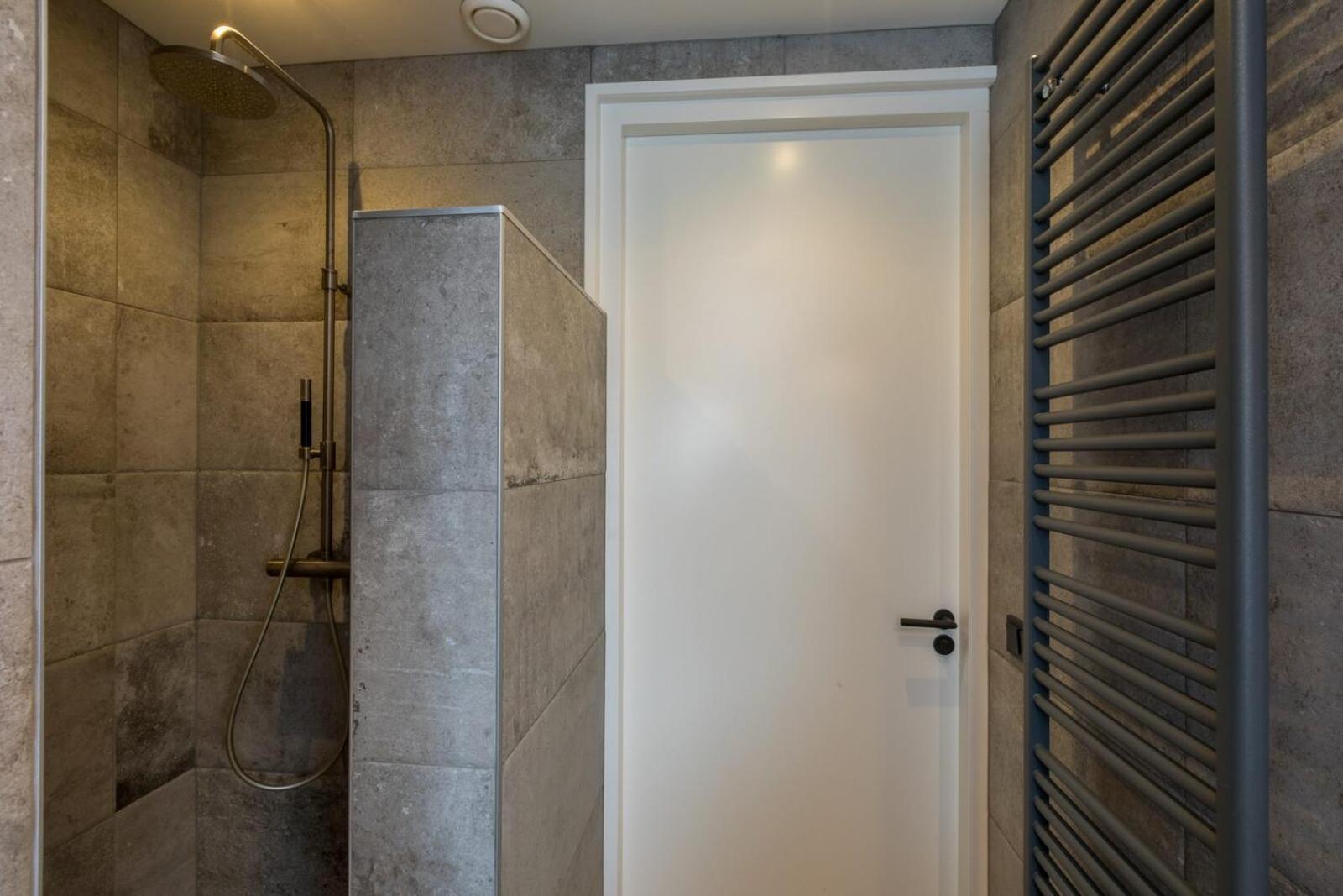 Luxe Appartement - Ooststraat 18B | 栋堡 外观 照片